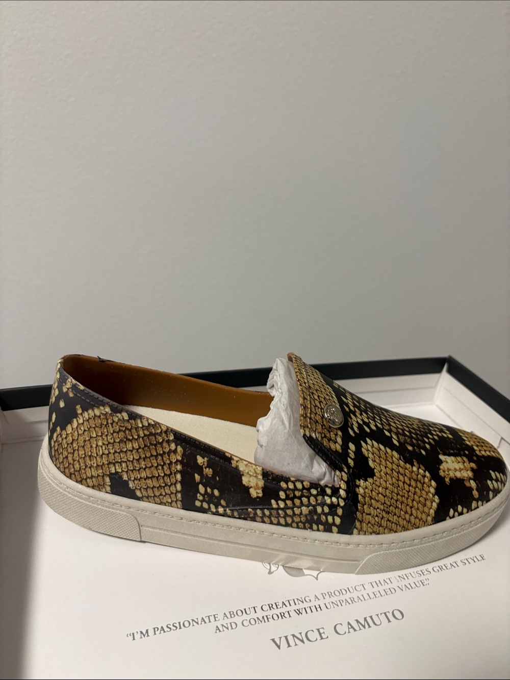 NIB [Vince Camuto] Marjetta Snake Print Slip-On Sneakers Women's Multiple Sizes! - Picture 8 of 9